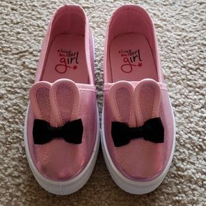 Olivia Miller girls slip on shoes/sneakers